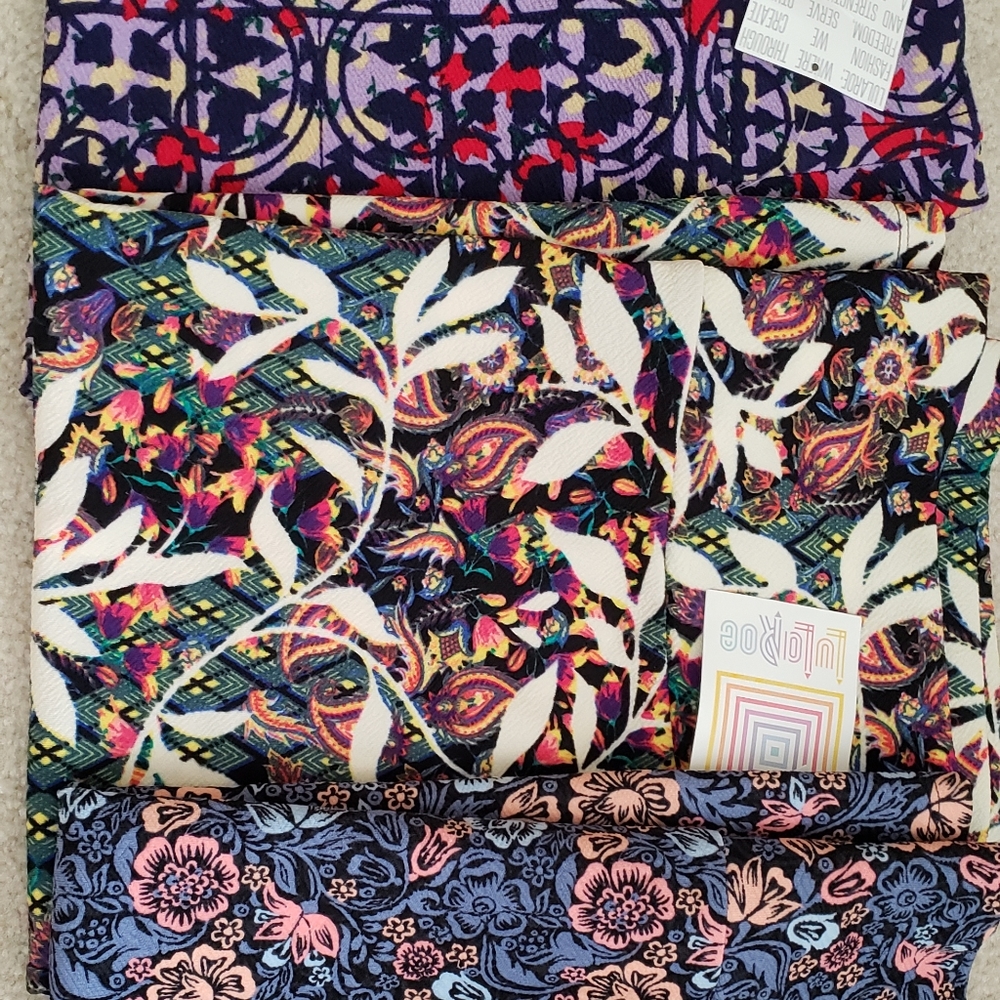 NWT (3) Cassie skirts lot. XL Lularoe